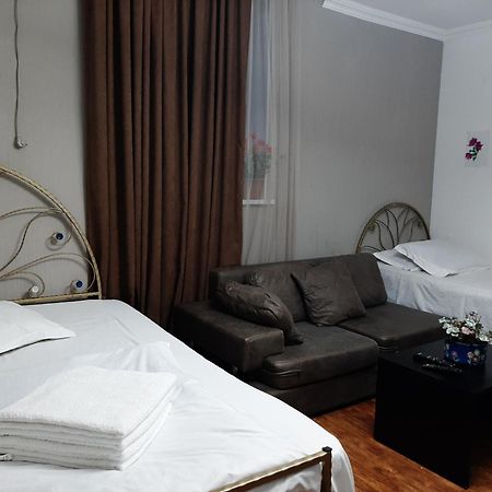 Kessane Hotel Akhaltsikhe  Bagian luar foto